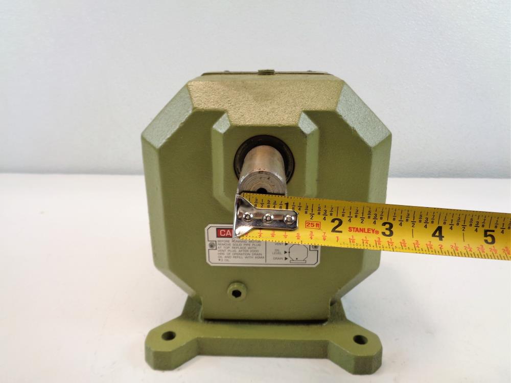 Grove Gear Speed Reducer #LMQ-40, Ratio 40:1